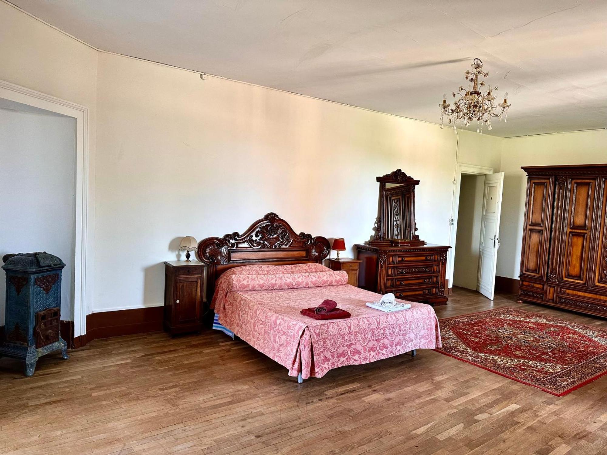 Chateau De Frasne Екстериор снимка